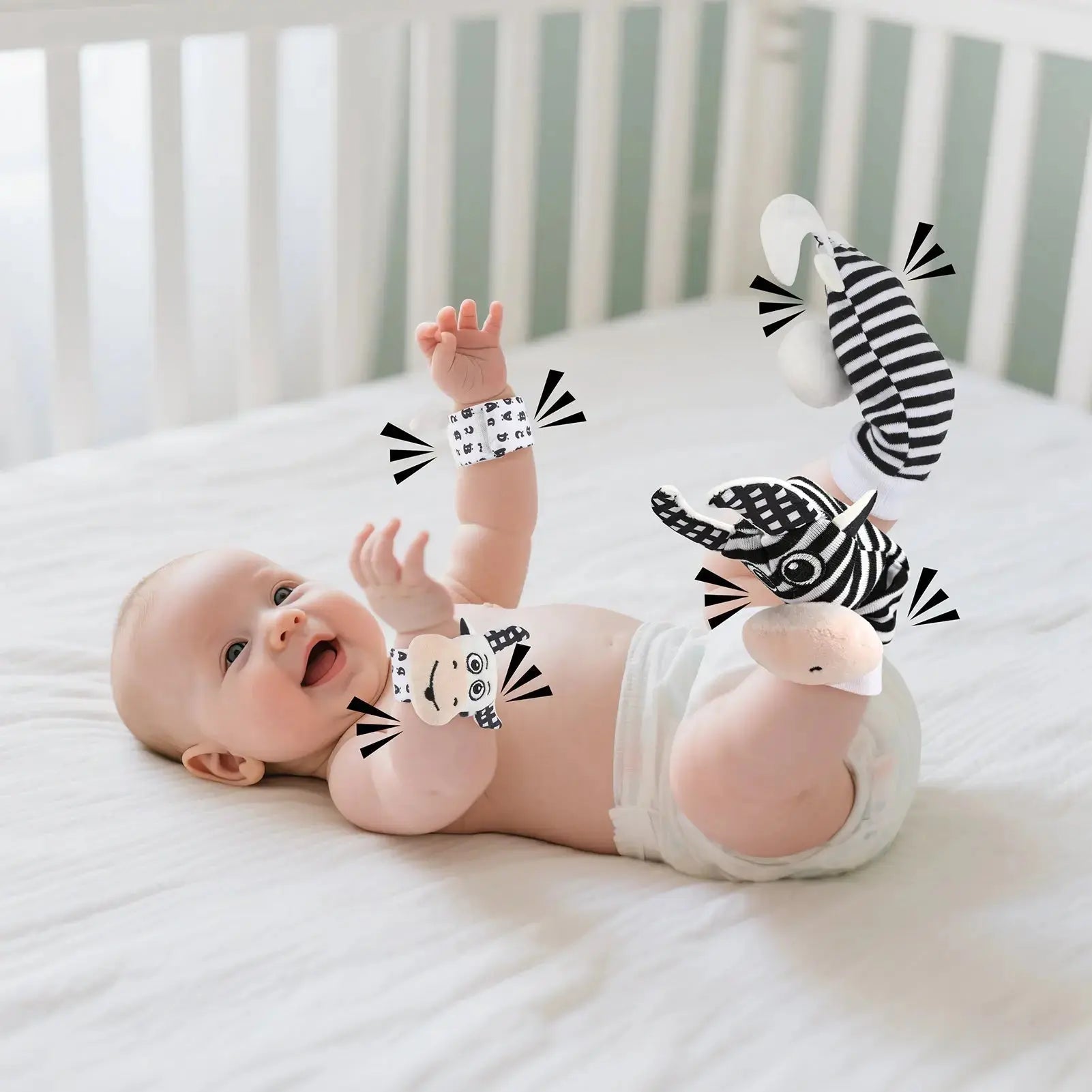 Black & White Sensory Toys for Newborns 0-6M